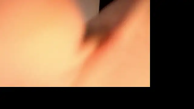 bluntbeautyxo online show from 16, 12, 2025