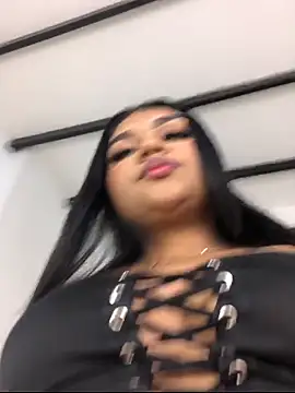 SalomeReed online show from 17, 12, 2025