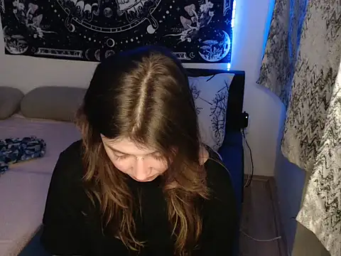 AlienforTwenty online show from 13, 1, 2026