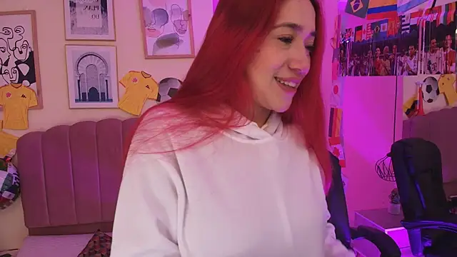 Celestee15  online show from 18, 6, 2026