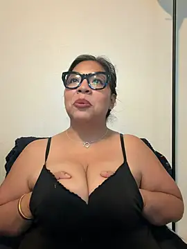 BettyWhispers online show from 13, 5, 2026