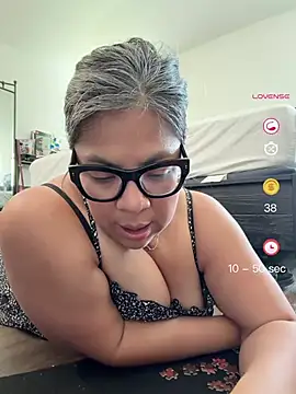 BettyWhispers online show from 20, 5, 2026