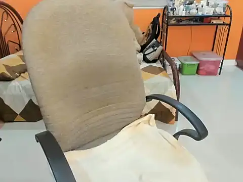 cocktits69 online show from 29, 4, 2026