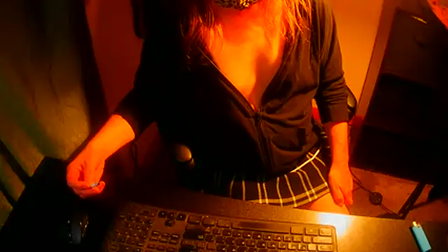 GoodGirlKelly online show from 11, 5, 2026