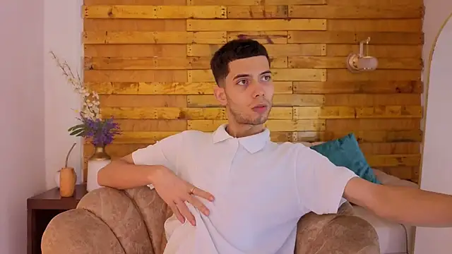 prettyboyy 13 online show from 10, 1, 2026