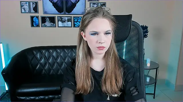 SsoniaRay online show from 18, 12, 2025