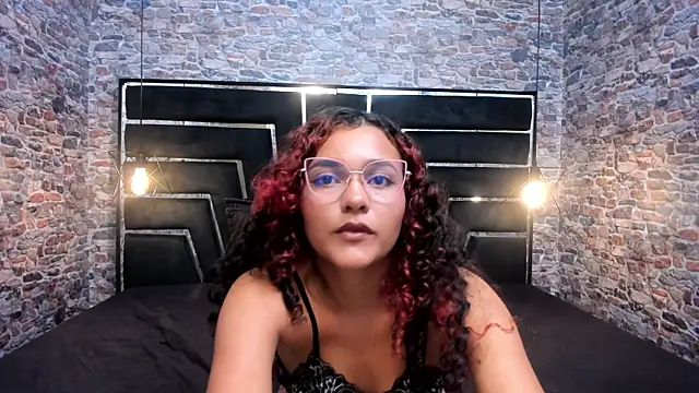 SWEETSOFIIA  online show from 19, 12, 2025