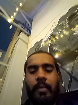 suhxil79 online show from 12, 6, 2026