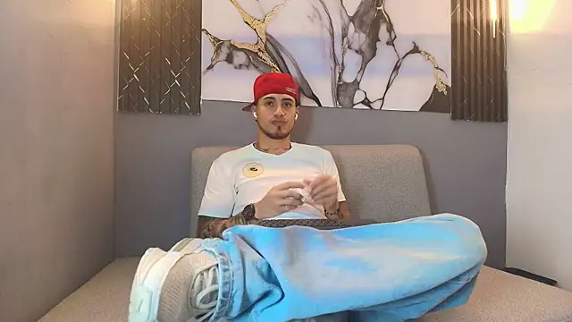 DAVIN 01 online show from 17, 12, 2025