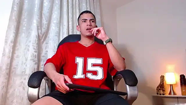 TOMBOYSEXX online show from 18, 5, 2026