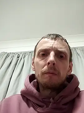 CrookedBunk3527 online show from 17, 1, 2026