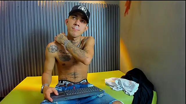 AYALA TATTOO online show from 18, 12, 2025