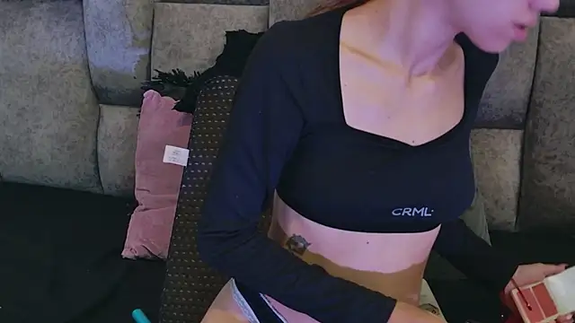Scarlett Sk online show from 29, 6, 2026