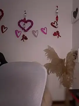 Zarahs Blare1 online show from 13, 2, 2026