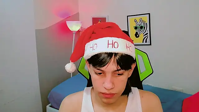 Luky twink online show from 19, 12, 2025