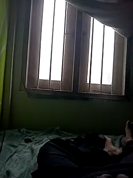 Snapshot of kasunshantha1 chatting on 14, 12, 2025 kasunshantha1 online show from 14, 12, 2025