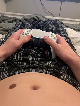 Snapshot of harrygeorge18 chatting on 4, 2, 2026 harrygeorge18 online show from 4, 2, 2026