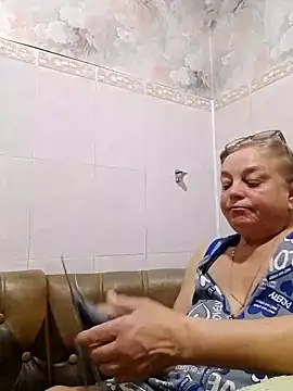 Snapshot of LinaLight88 chatting on 13, 2, 2026 LinaLight88 online show from 13, 2, 2026