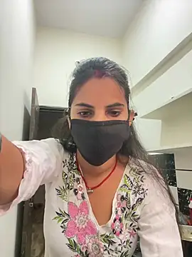 Pooja Love143 online show from 9, 4, 2026