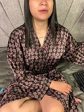 Val12777 online show from 11, 3, 2026