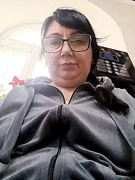 MariSwan222 online show from 9, 5, 2026