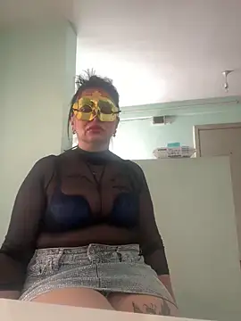 Snapshot of Etopya2388 chatting on 28, 4, 2026 Etopya2388 online show from 28, 4, 2026