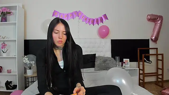 Snapshot of AdrianaCult chatting on 28, 2, 2026 AdrianaCult online show from 28, 2, 2026