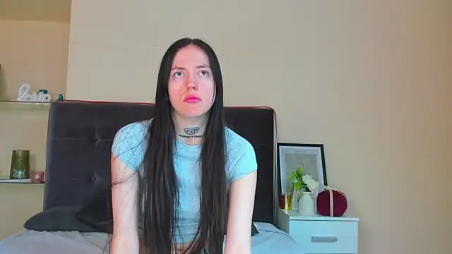 Snapshot of AdrianaCult chatting on 18, 3, 2026 AdrianaCult online show from 18, 3, 2026