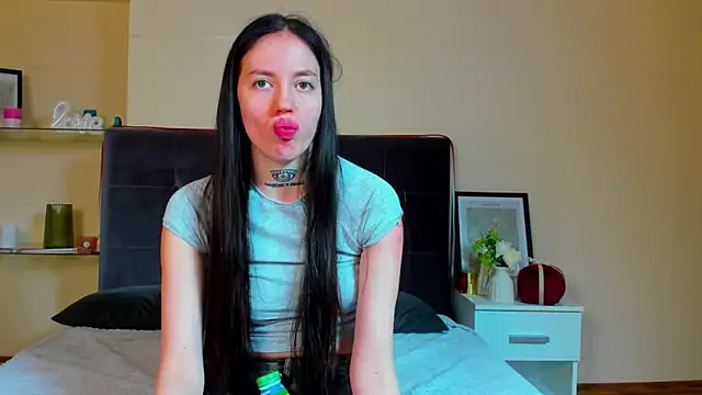 Snapshot of AdrianaCult chatting on 21, 3, 2026 AdrianaCult online show from 21, 3, 2026