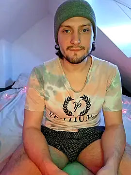 Snapshot of Ghost_Pie chatting on 20, 12, 2025 Ghost Pie online show from 20, 12, 2025