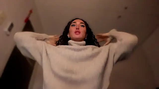 Snapshot of mxshemale_ladyboy chatting on 13, 10, 2025 mxshemale ladyboy online show from 13, 10, 2025