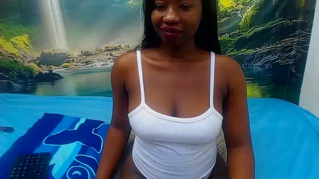 PetiteDiamondxxX online show from 14, 5, 2026