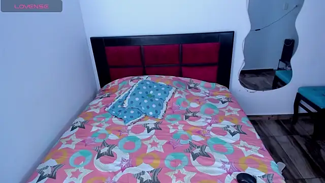 CRISTAL T2 online show from 25, 2, 2026