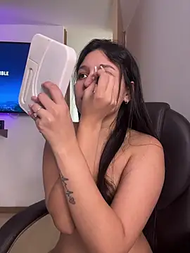 Camila sanchez25 online show from 13, 5, 2026