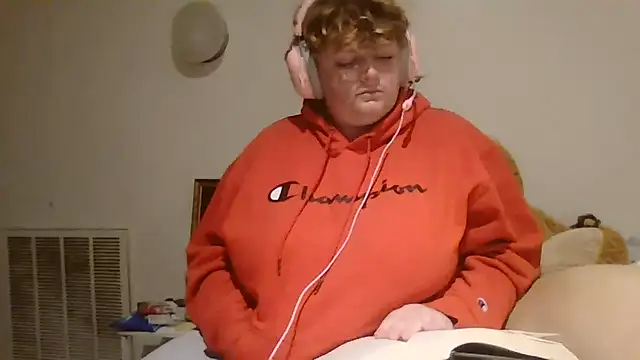 GoddessCliodhna online show from 22, 12, 2025