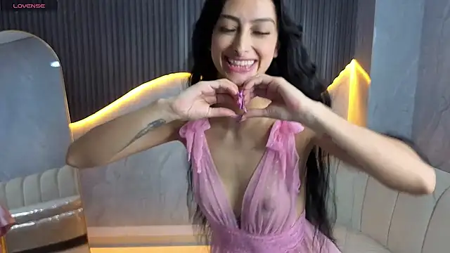 Tifany Tx online show from 10, 6, 2026