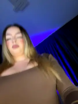 SelenneDream online show from 8, 1, 2026