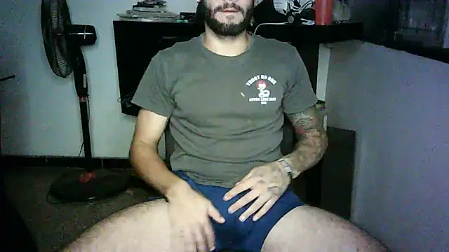 Snapshot of thedragonboyxxx chatting on 17, 3, 2026 thedragonboyxxx online show from 17, 3, 2026