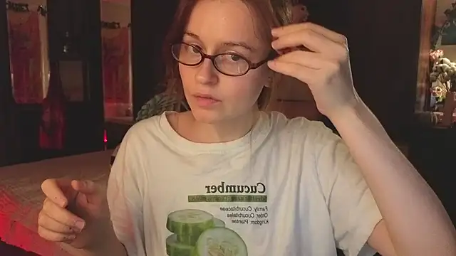 Snapshot of wow_reb22 chatting on 4, 2, 2026 wow reb22 online show from 4, 2, 2026