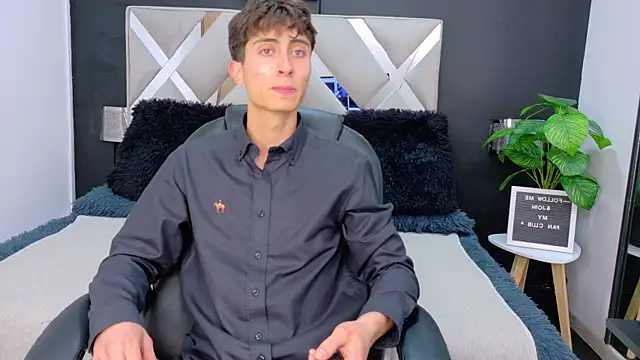 Ithan Skin online show from 18, 12, 2025