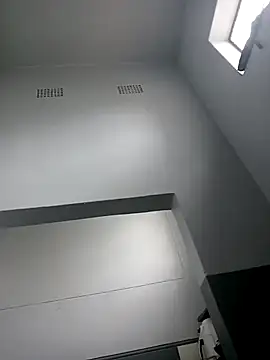 yellowjewelgirl online show from 21, 12, 2025