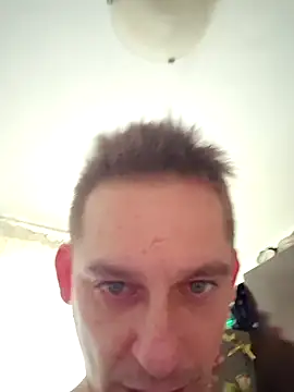 Snapshot of lsa_ chatting on 19, 12, 2025 lsa online show from 19, 12, 2025