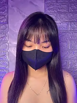 Snapshot of ___KARA___ chatting on 16, 12, 2025 KARA online show from 16, 12, 2025