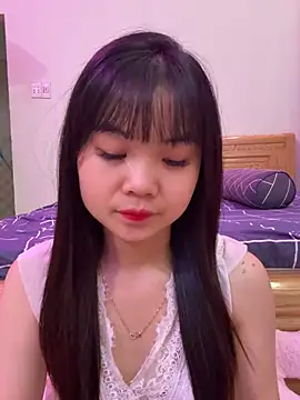 Snapshot of ___KARA___ chatting on 4, 3, 2026 KARA online show from 4, 3, 2026