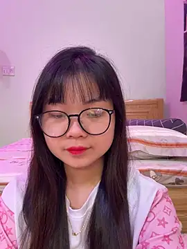 Snapshot of ___KARA___ chatting on 30, 3, 2026 KARA online show from 30, 3, 2026