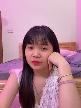 Snapshot of ___KARA___ chatting on 9, 4, 2026 KARA online show from 9, 4, 2026