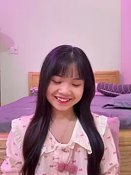 Snapshot of ___KARA___ chatting on 10, 4, 2026 KARA online show from 10, 4, 2026