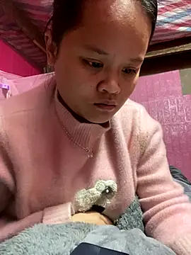 Snapshot of Thanhhuyen001 chatting on 19, 12, 2025 Thanhhuyen001 online show from 19, 12, 2025