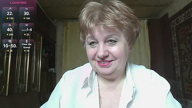Casey peach online show from 28, 4, 2026