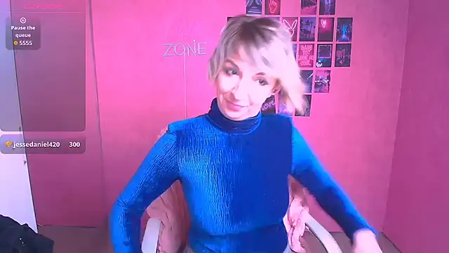 Lana Foxyy online show from 26, 3, 2026